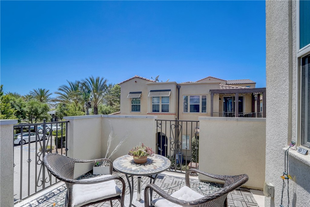 MLS #OC25282518 image #18