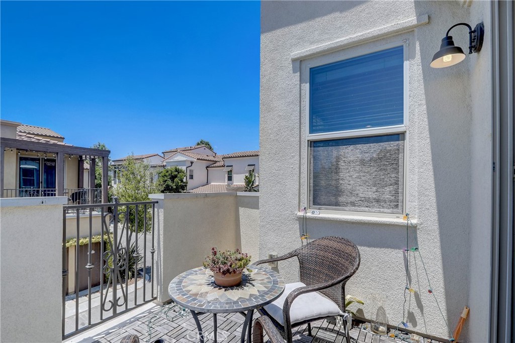 MLS #OC25282518 image #19