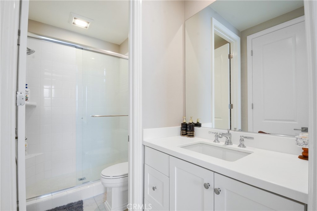 MLS #OC26000601 image #3