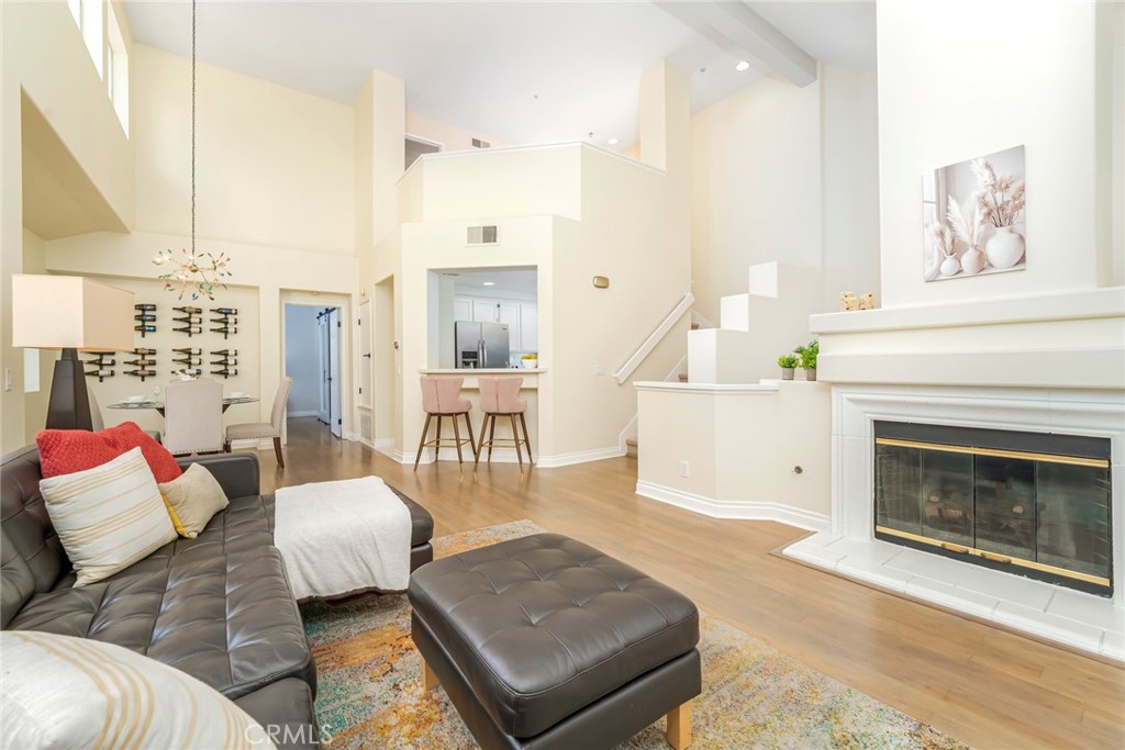 MLS #OC26001488 image #10