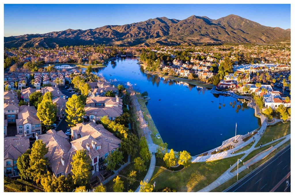 MLS #OC26001488 image #35