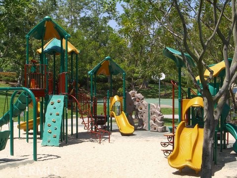 MLS #OC26001488 image #40