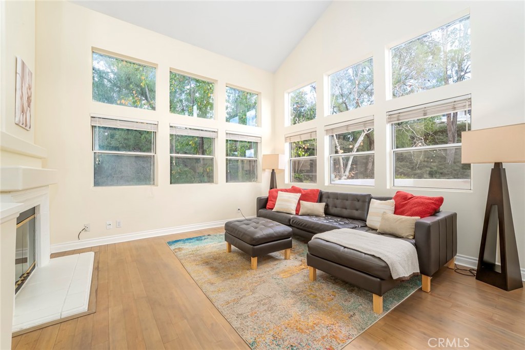 MLS #OC26001488 image #7