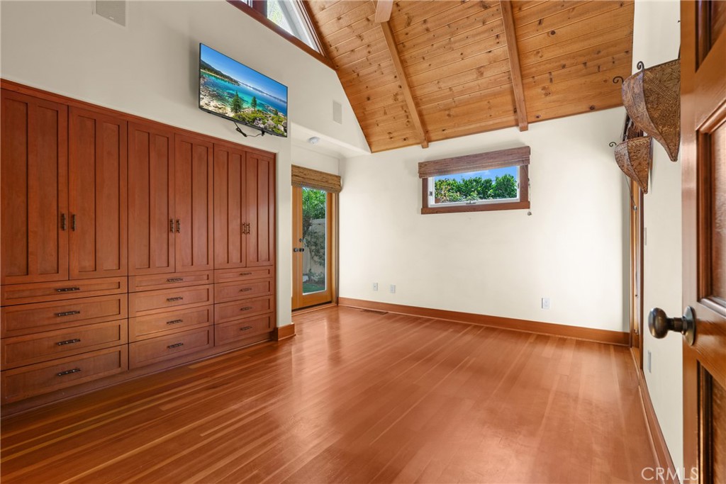 MLS #OC26002544 image #24