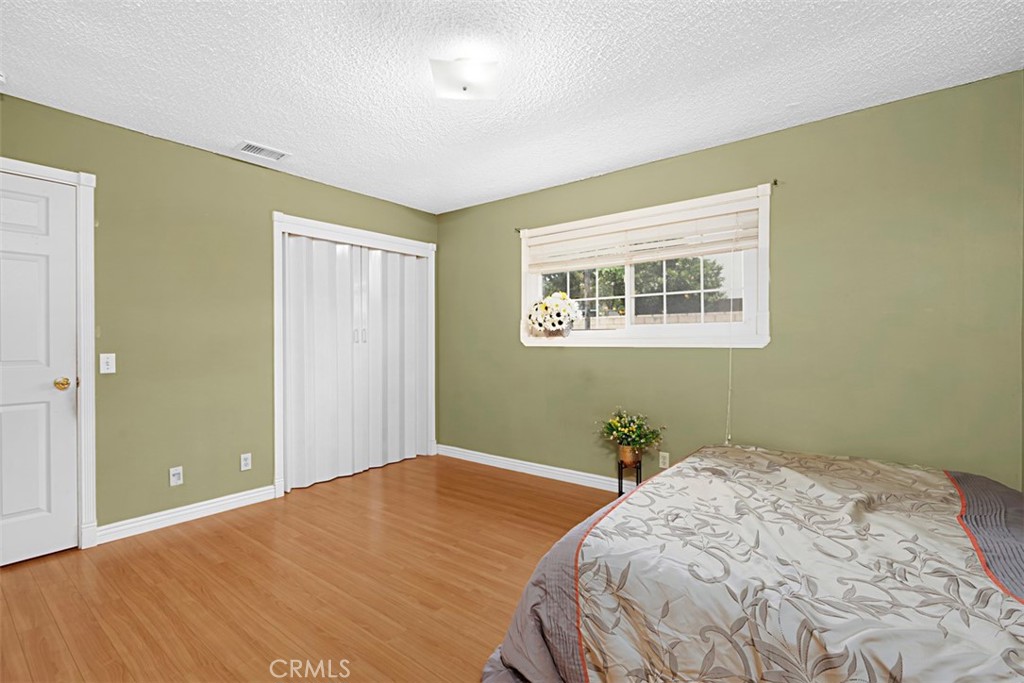 MLS #OC26004255 image #12