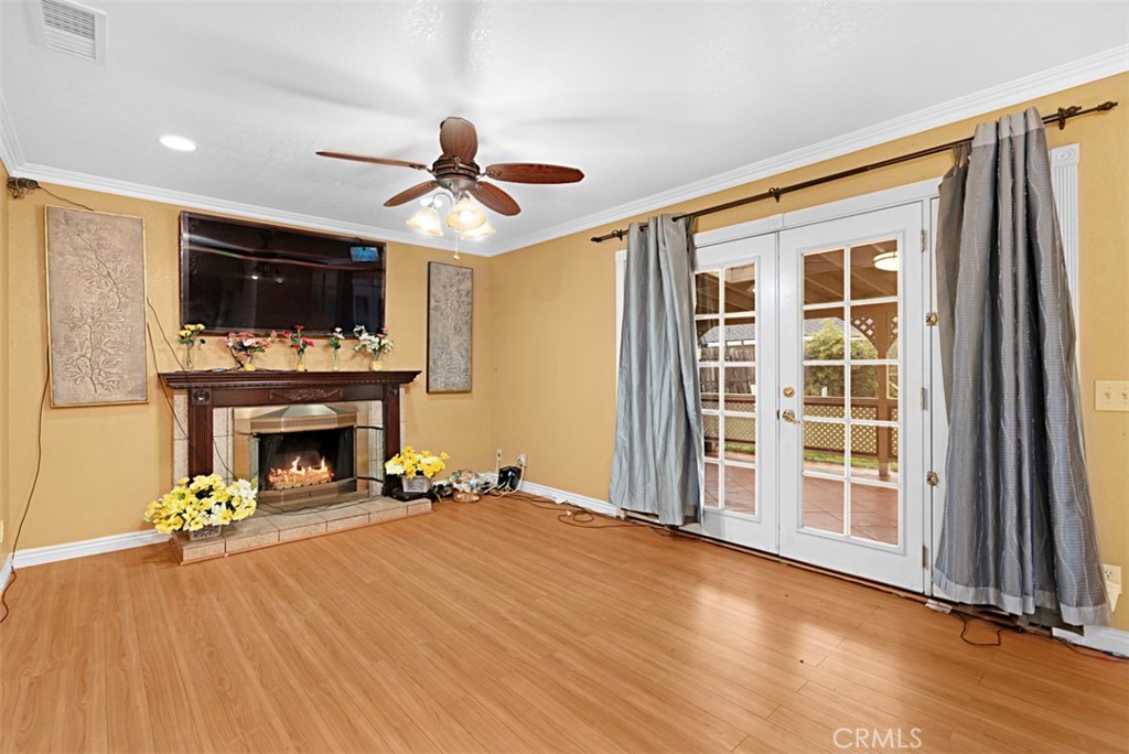 MLS #OC26004255 image #4