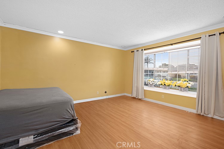 MLS #OC26004255 image #8