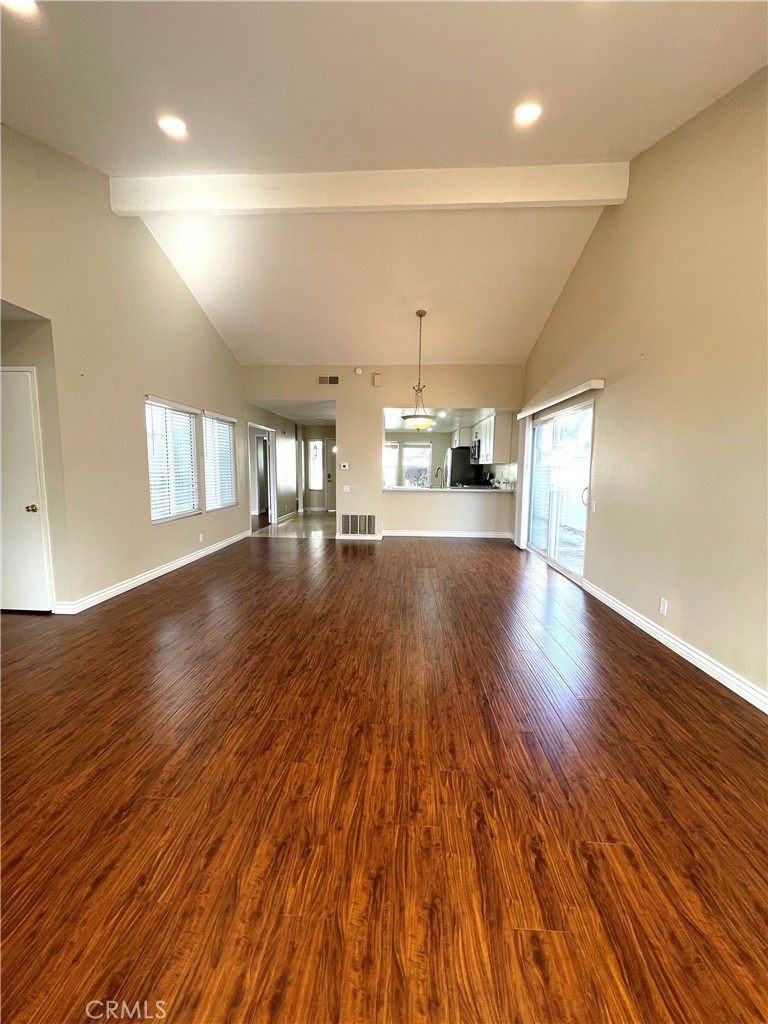 MLS #OC26004362 image #11