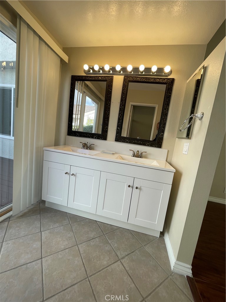 MLS #OC26004362 image #15