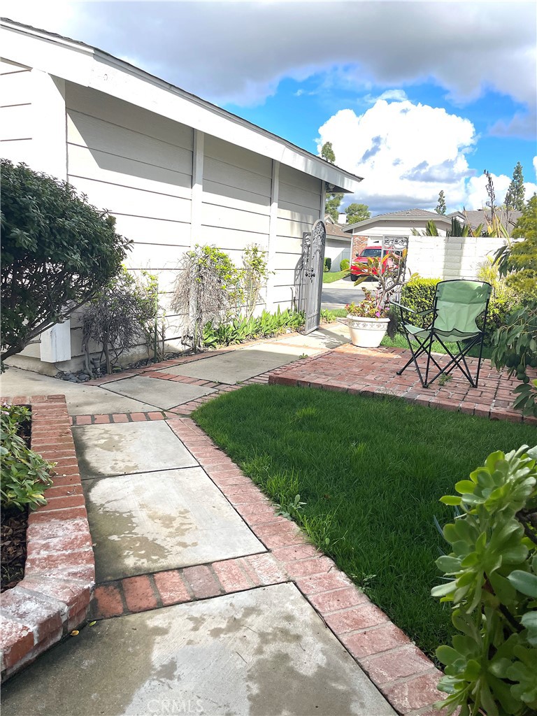 MLS #OC26004362 image #32