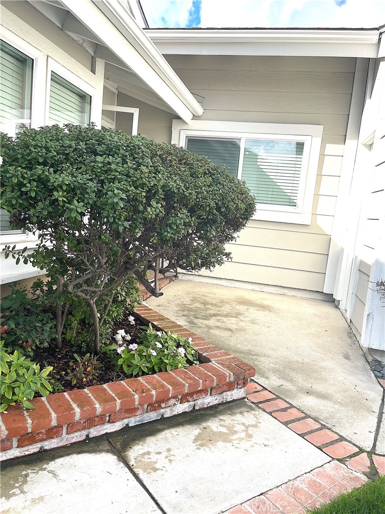 MLS #OC26004362 image #33