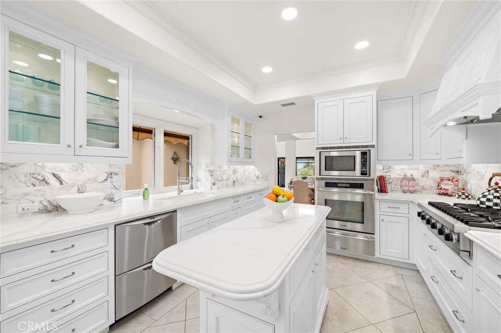 MLS #OC26004829 image #10