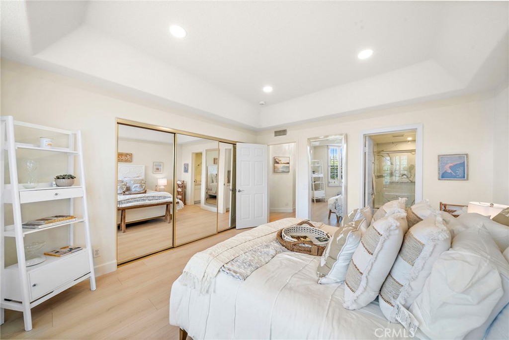 MLS #OC26004829 image #37