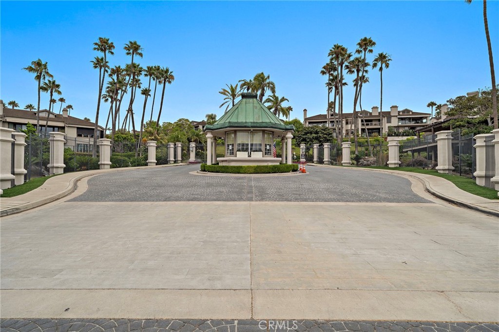 MLS #OC26004829 image #57