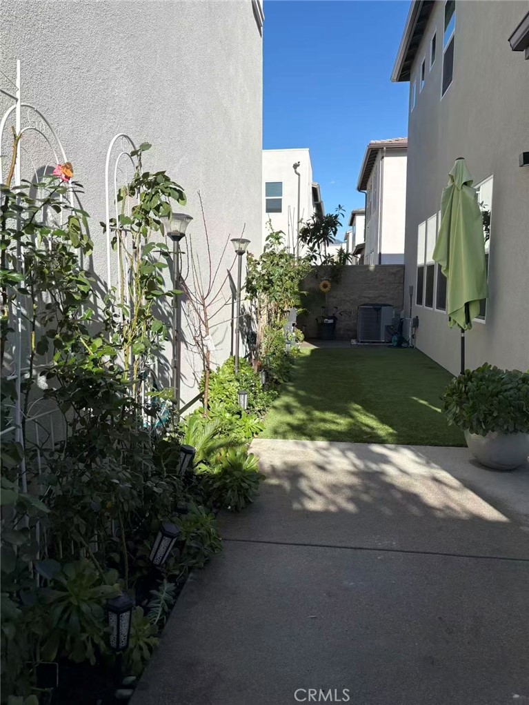 MLS #OC26005283 image #17