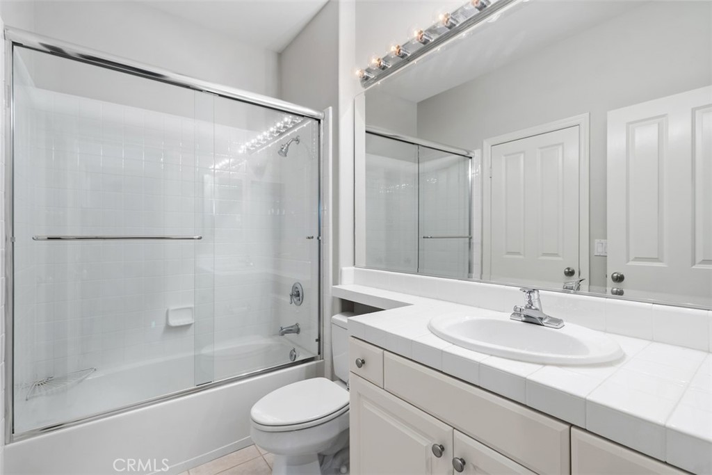 MLS #OC26005752 image #28