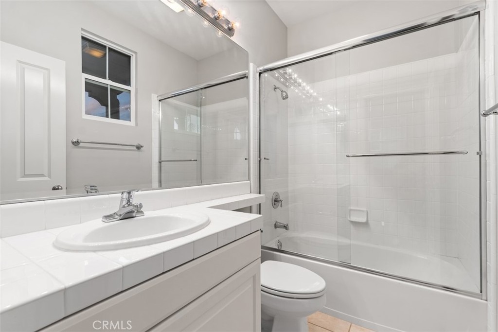 MLS #OC26005752 image #33