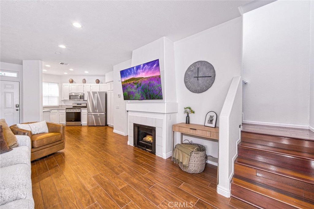 MLS #OC26005815 image #4