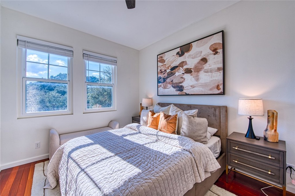 MLS #OC26005815 image #8