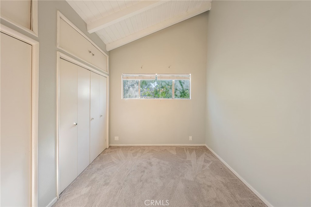 MLS #OC26006258 image #10