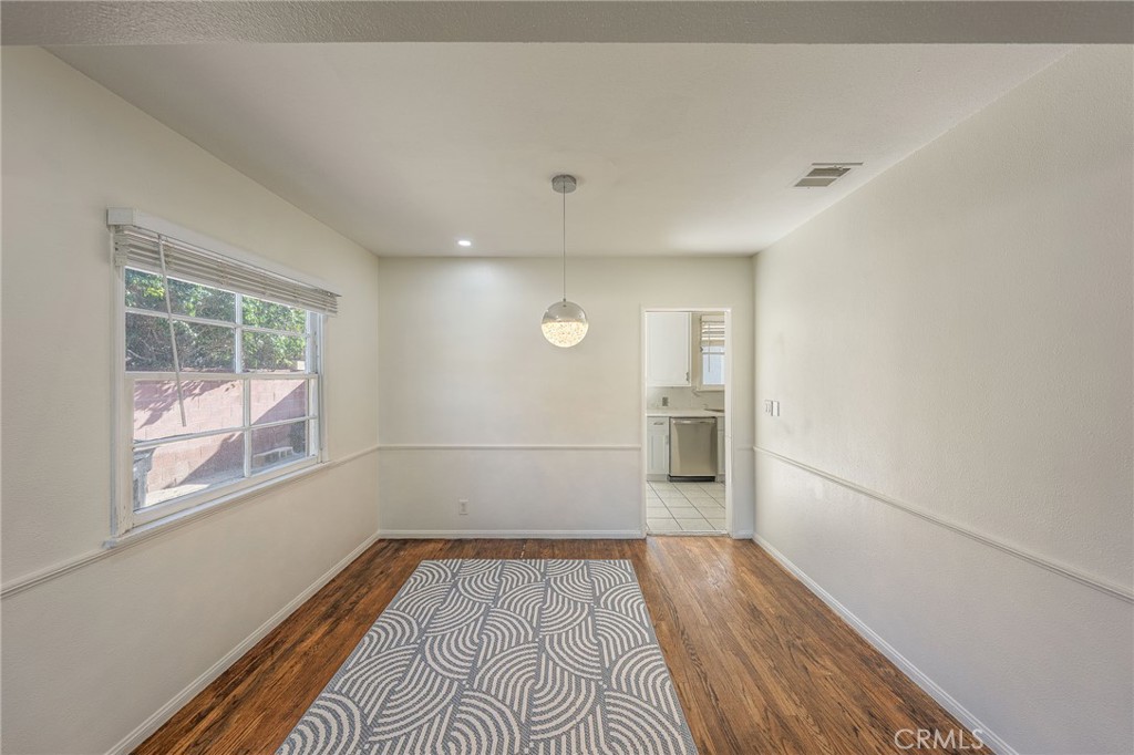 MLS #OC26006258 image #3