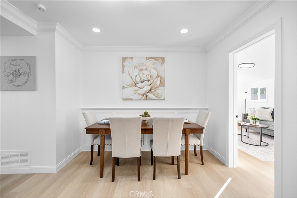 MLS #OC26006335 image #10