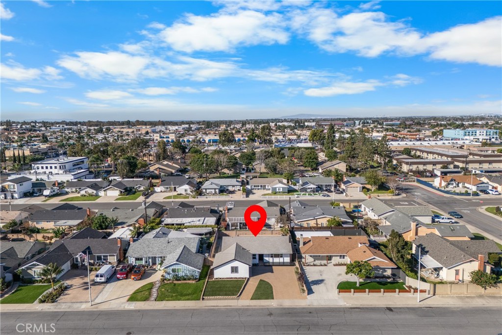 MLS #OC26006335 image #38