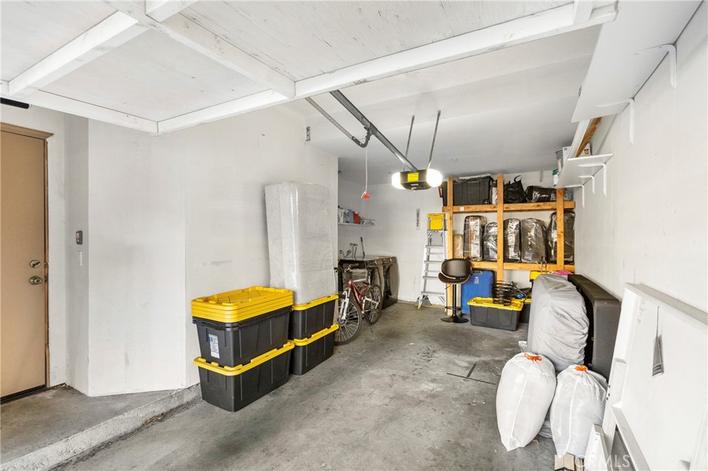 MLS #OC26006375 image #15