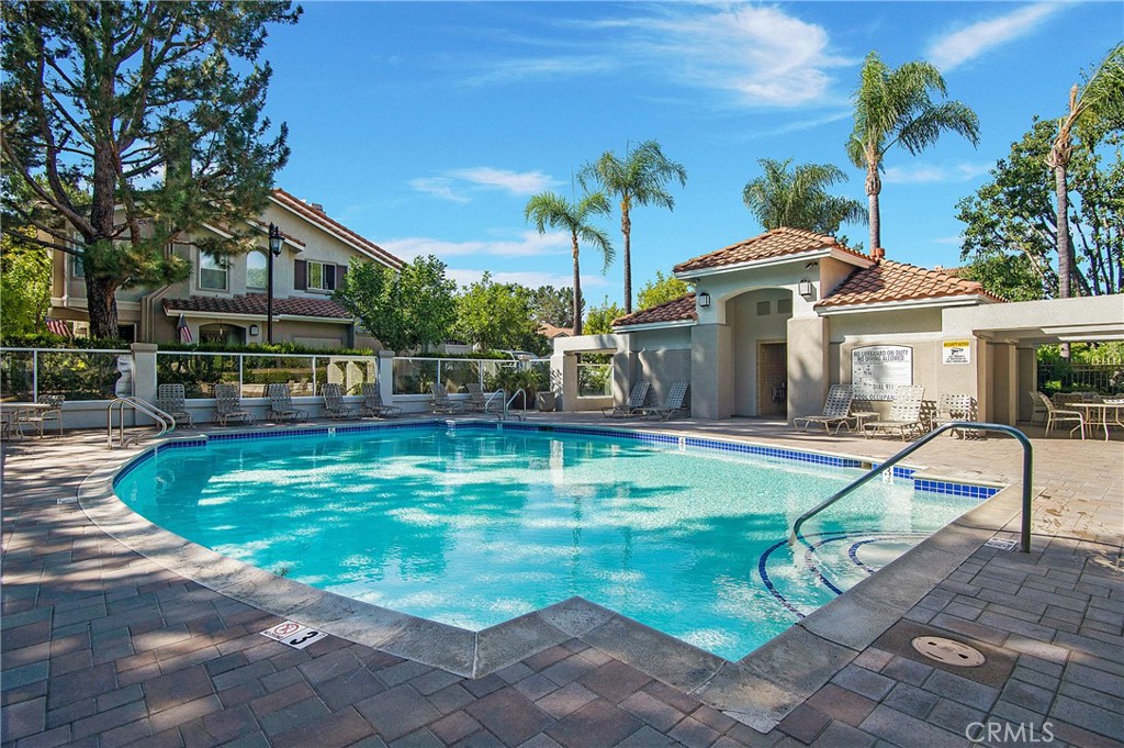 MLS #OC26006375 image #18