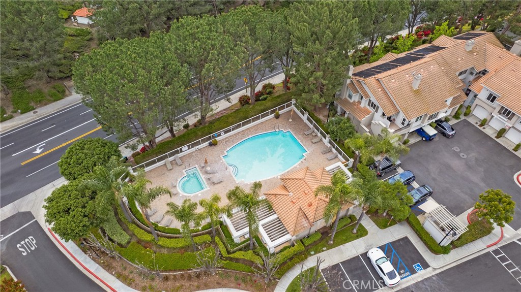 MLS #OC26006375 image #19