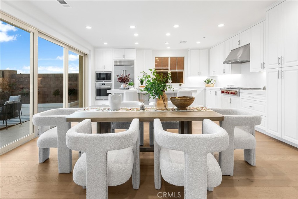 MLS #OC26006389 image #13