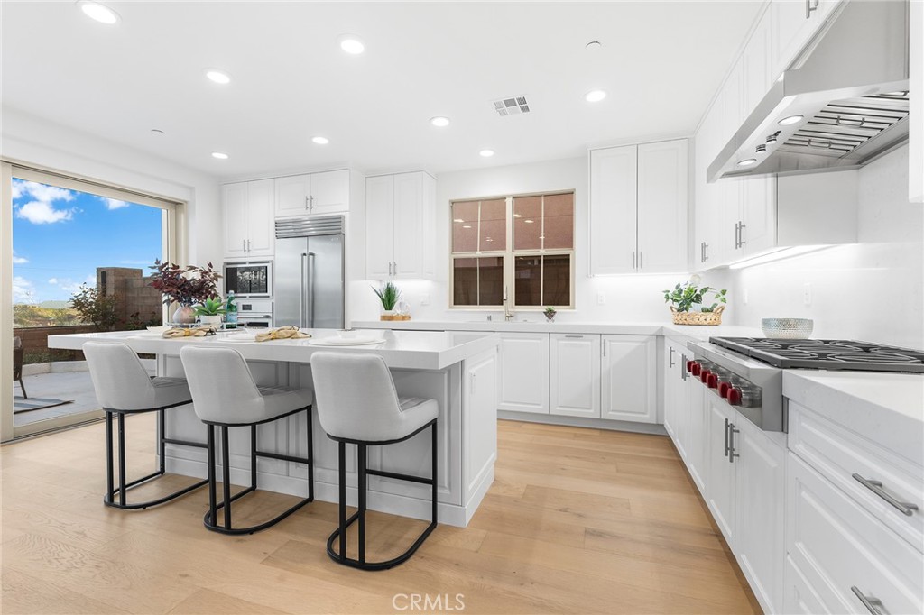 MLS #OC26006389 image #19