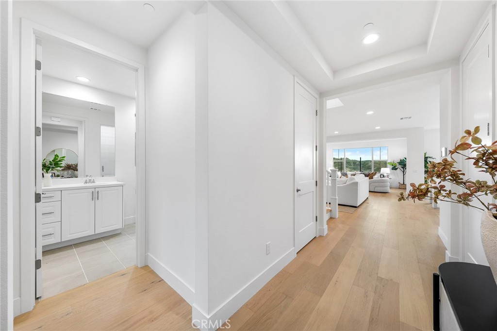 MLS #OC26006389 image #26