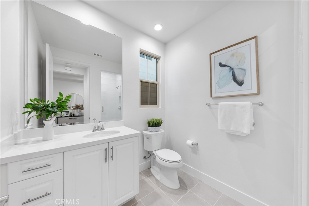 MLS #OC26006389 image #28