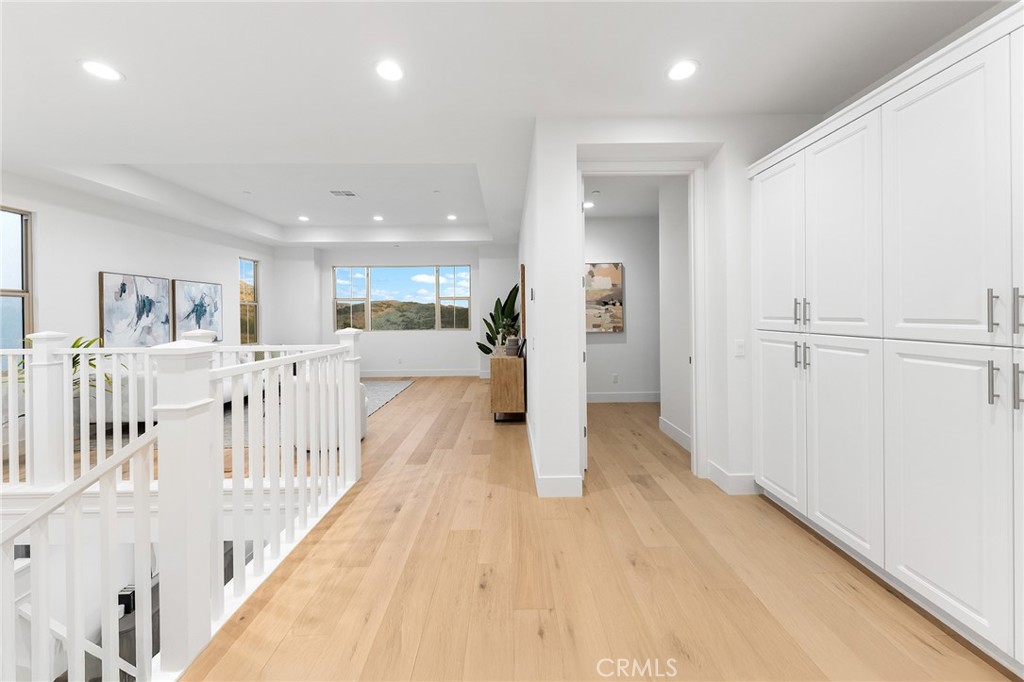 MLS #OC26006389 image #33