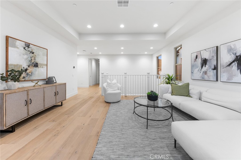 MLS #OC26006389 image #42