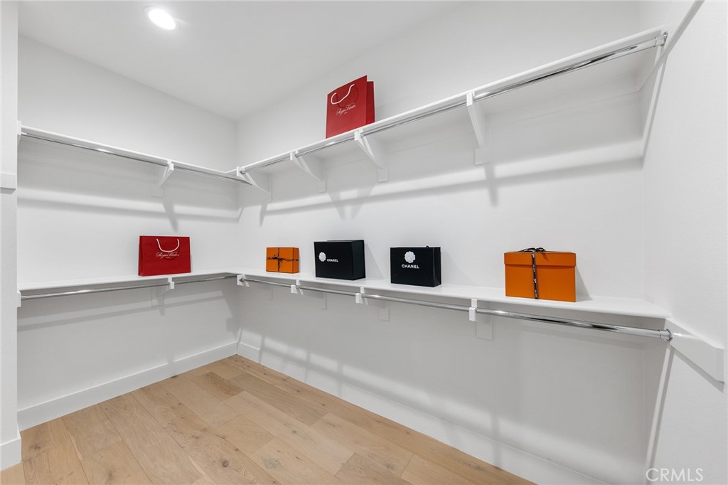 MLS #OC26006389 image #50