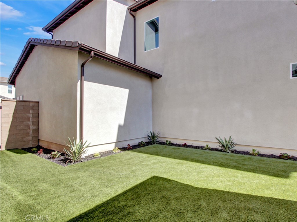 MLS #OC26006633 image #13