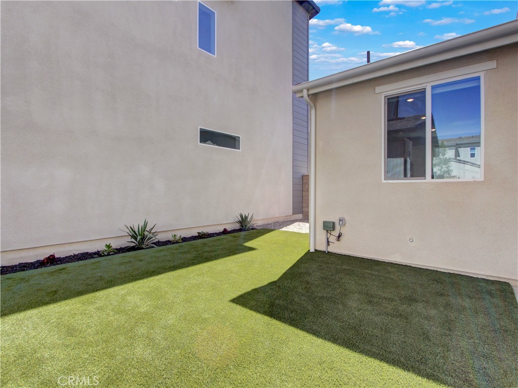 MLS #OC26006633 image #15