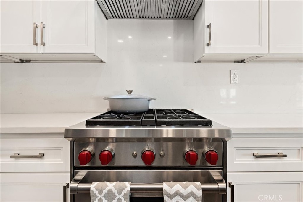 MLS #OC26007828 image #15