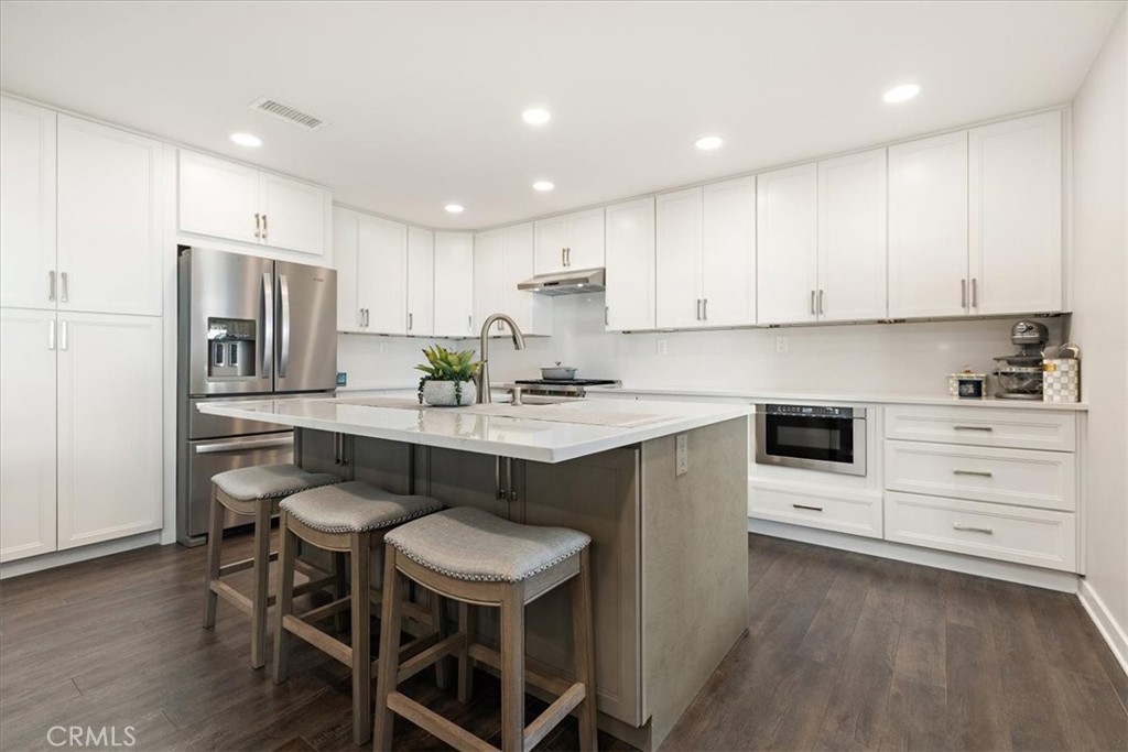 MLS #OC26007828 image #16