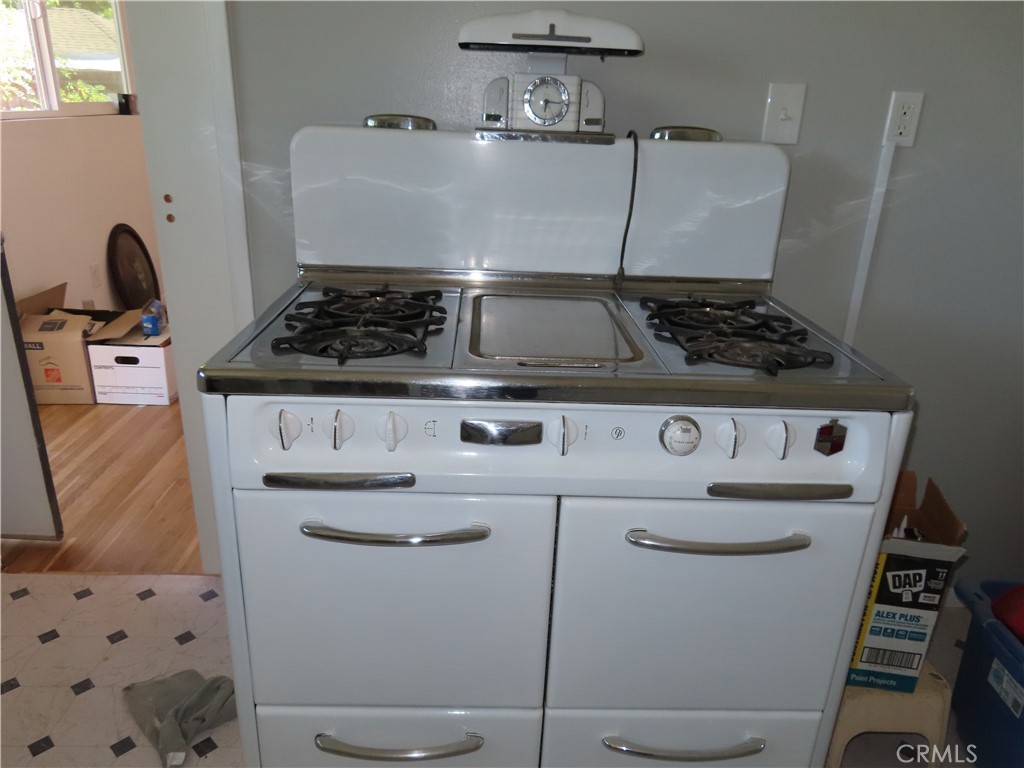 MLS #OC26009874 image #23