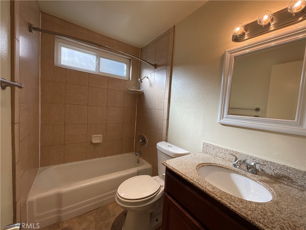 MLS #OC26018514 image #19