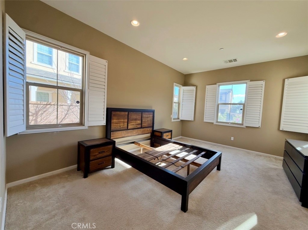 MLS #OC26018986 image #10