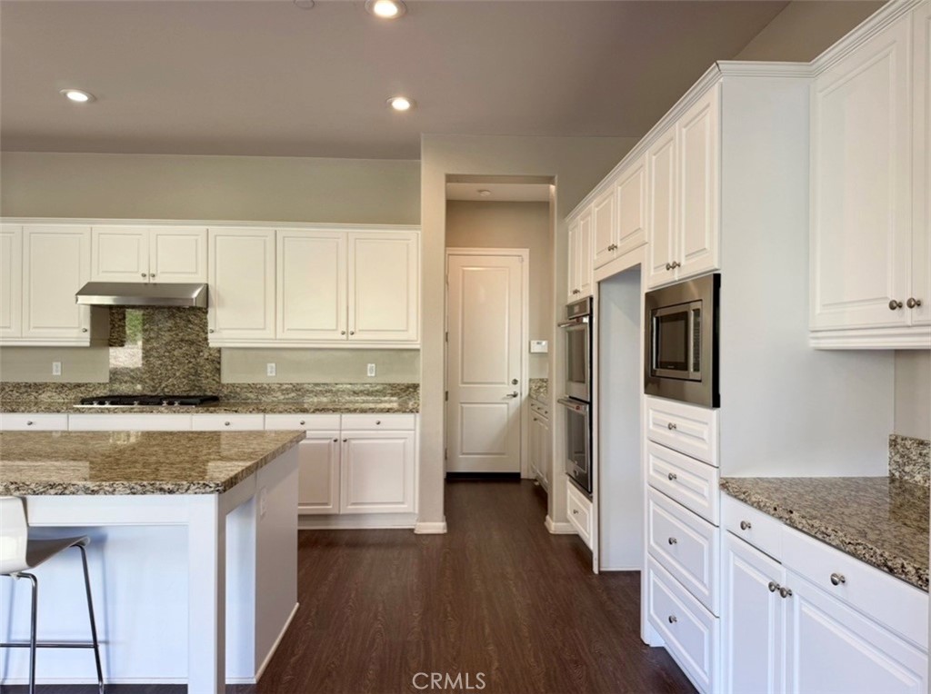 MLS #OC26018986 image #34