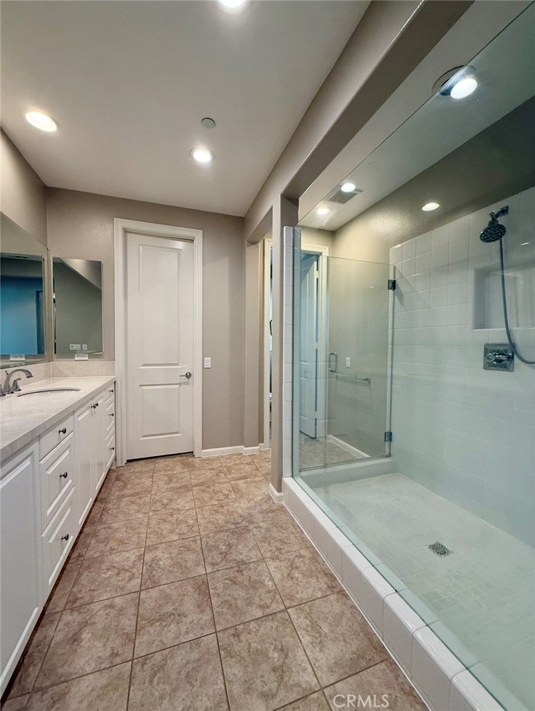 MLS #OC26018986 image #64