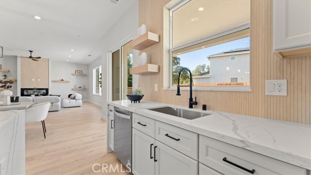 MLS #OR25032680 image #15