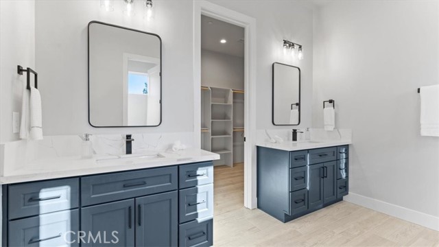 MLS #OR25032680 image #26