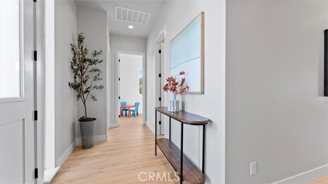 MLS #OR25032680 image #5