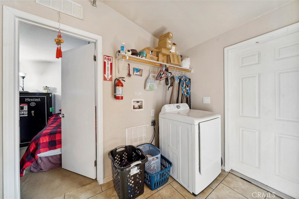 MLS #OR25091866 image #10